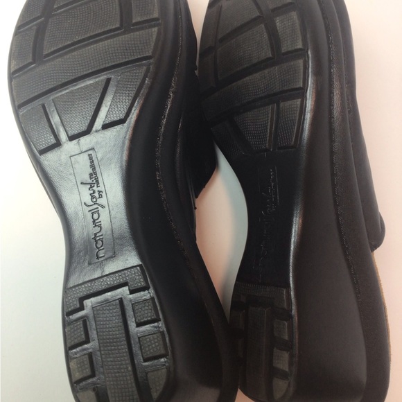 Natural Soul Haria Leather Mule Wedge Sandals Womens Size 9 - Picture 2 of 6